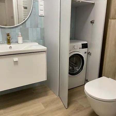 Lux Tukan B005 Polanki Aqua - Apartment